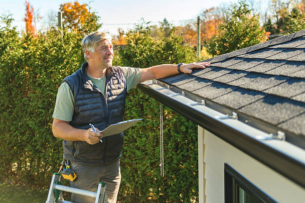 Professional Roof Repair technician working in Halstad, MN